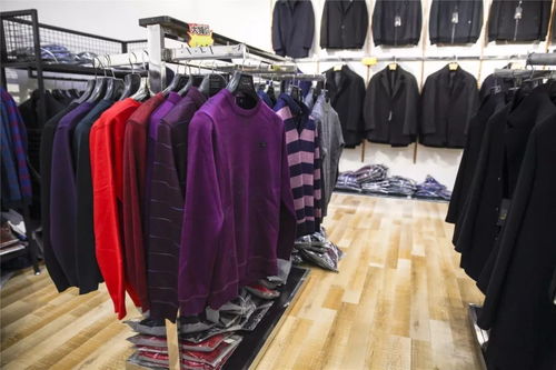 大兴服装工厂南迁清仓，全场50元起抢购鞋帽服饰